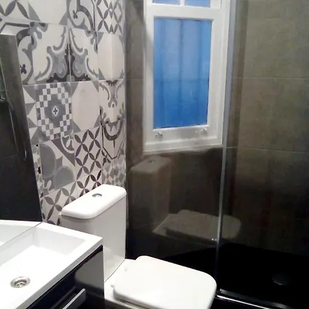 3 Bedrooms With Wifi At Apartamento